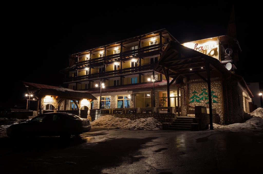 Cabana Trei Brazi Hotel Predeal Buitenkant foto